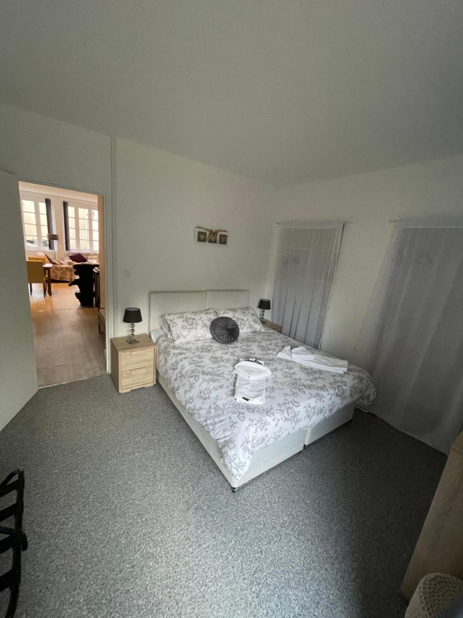 Vue Du Chateau D'Excideuil En Chambres Kültér fotó