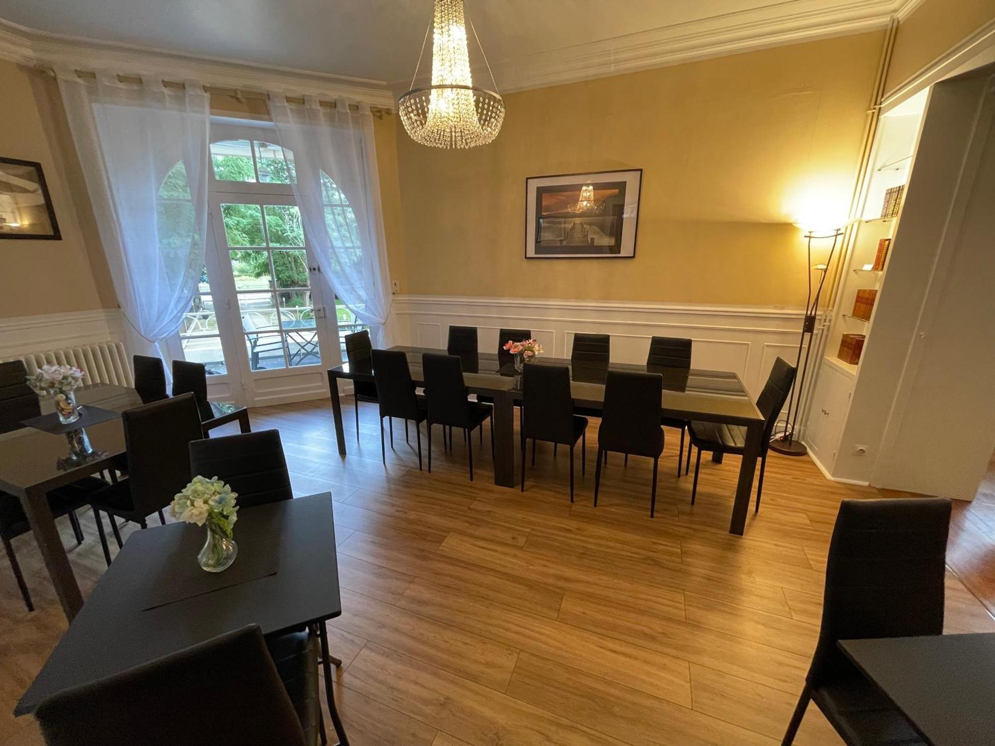 Vue Du Chateau D'Excideuil En Chambres Kültér fotó