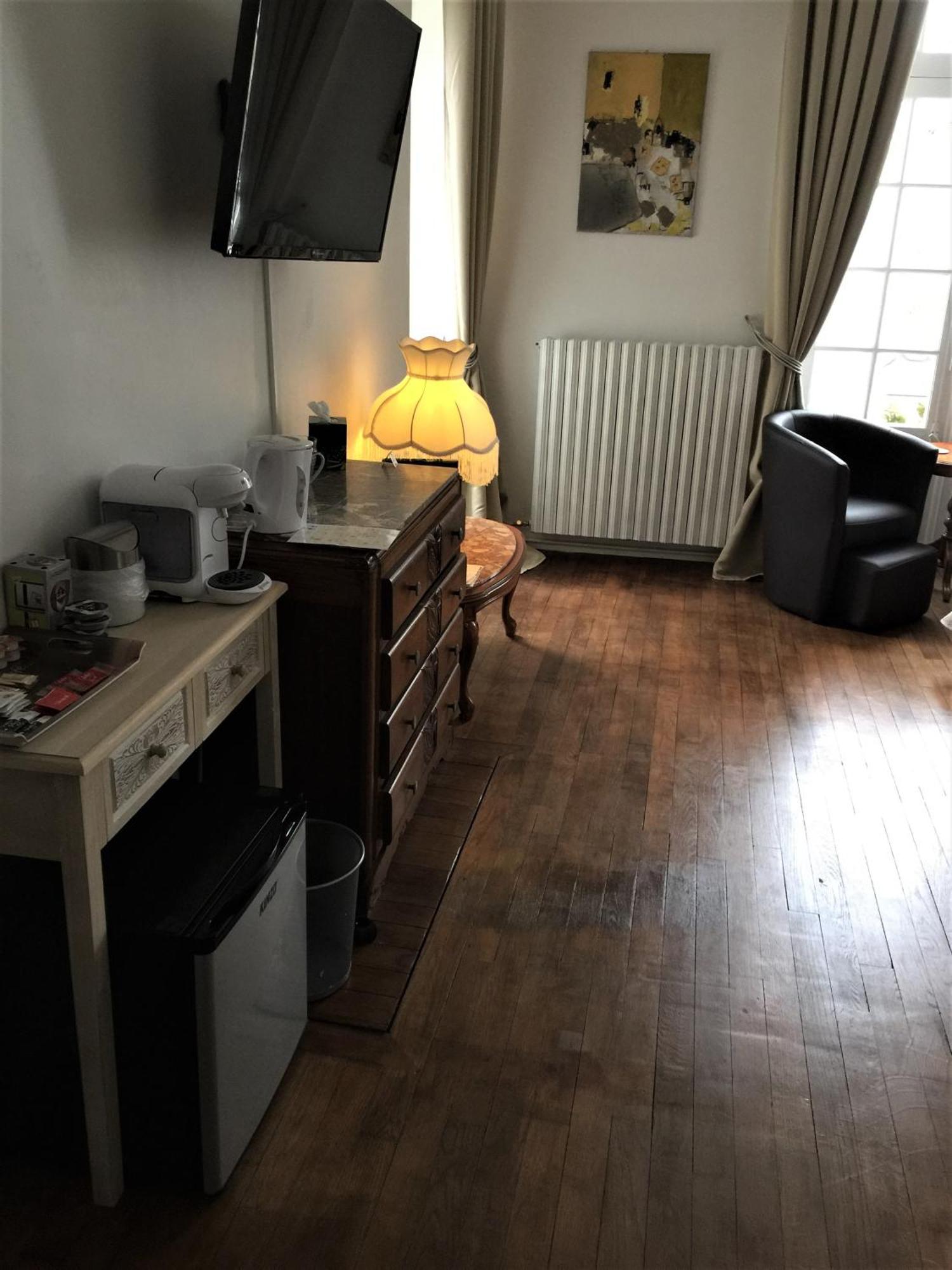 Vue Du Chateau D'Excideuil En Chambres Szoba fotó