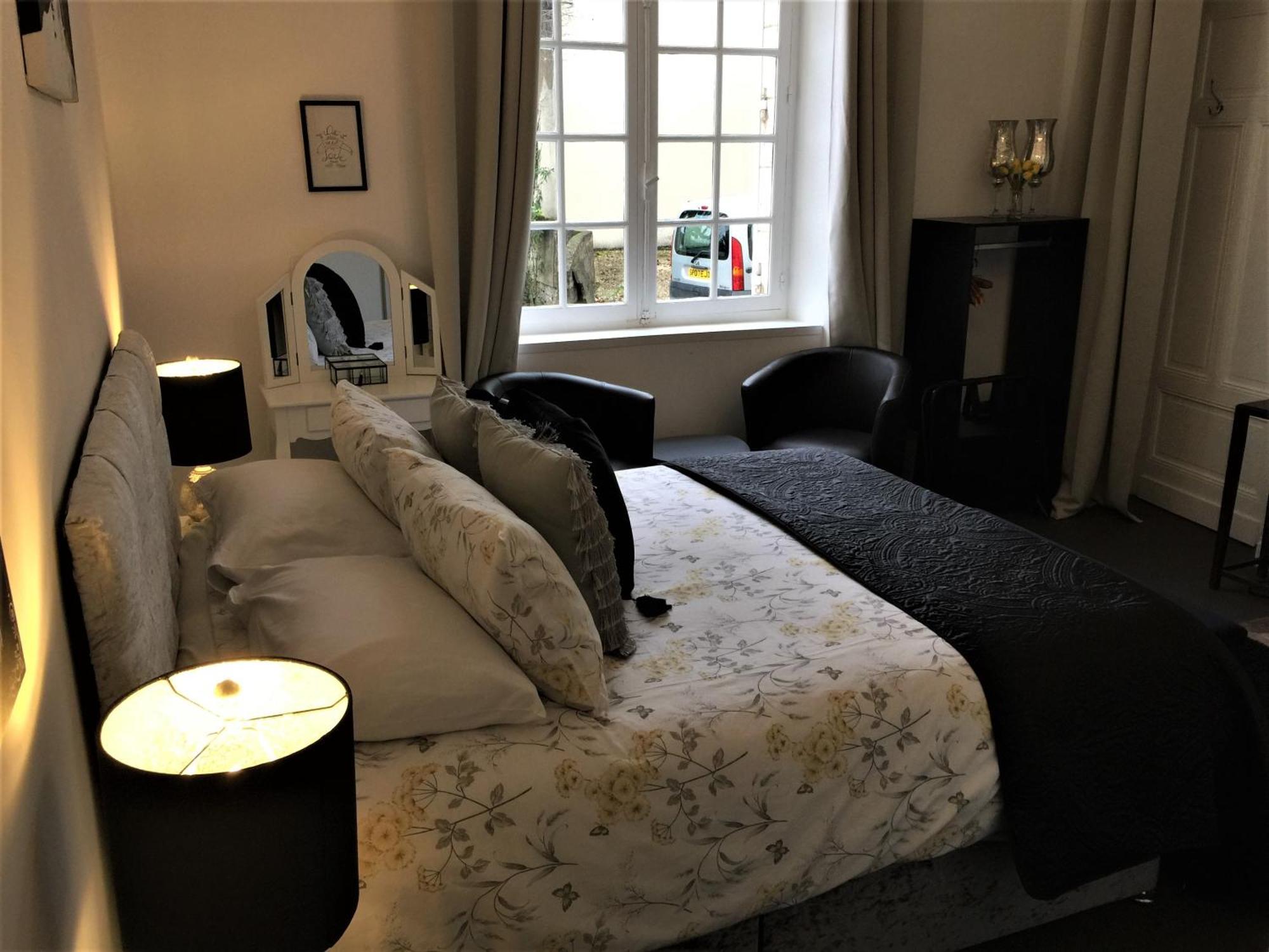 Vue Du Chateau D'Excideuil En Chambres Szoba fotó